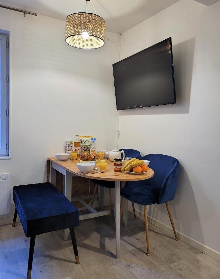 L'Etablissement La Plage A 2 Pas, Vous Propose 4 Appartements Neufs, Netflix, Lits Faits A Votre Arrivee, Serviettes De Toilette, Menage, Wifi, En Hyper Centre ,Plage A 100M, Box A Velos, Paiement 3 Fois Sans Frais, Prix Tout Compris Dieppe Exterior foto